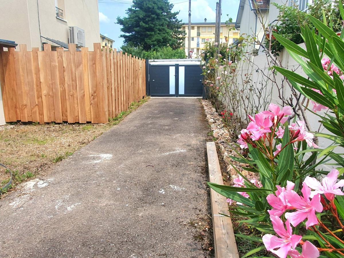Sweety House Hébergement de vacances *
